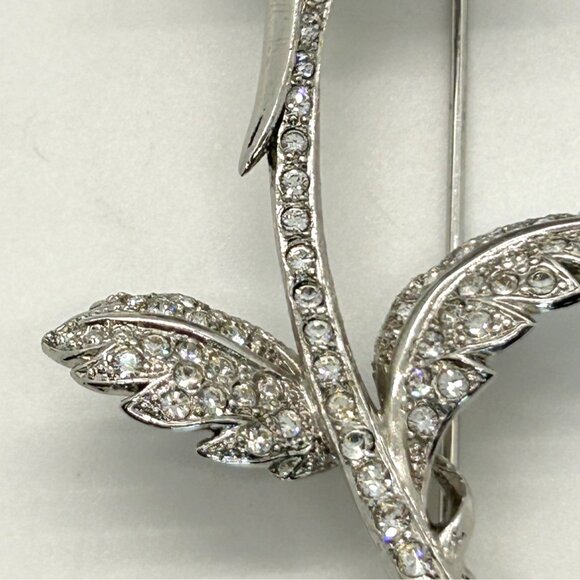 Nolan Miller Rose Brooch, 2002 Anniversary Silver-tone Pave Crystal Rhinestones. - Picture 9 of 16